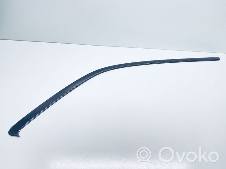 Audi Q7 4L Aizmugurējās puses stikla apdare 4L0853084B