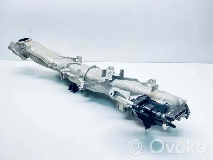 BMW X5 G05 Intake manifold 11619888472