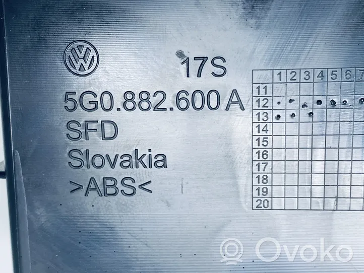 Volkswagen Golf VII Garniture de siège 5G0882602A