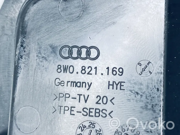 Audi A4 S4 B9 Inne części komory silnika 8W0821169C