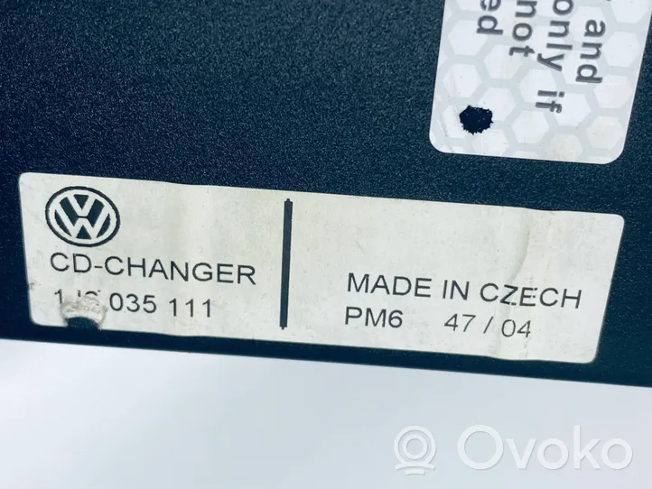 Volkswagen Touareg I Zmieniarka płyt CD/DVD 1J6035111