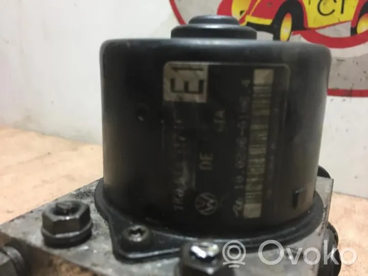 Volkswagen Touran I ABS Pump 1K0614517HBEF