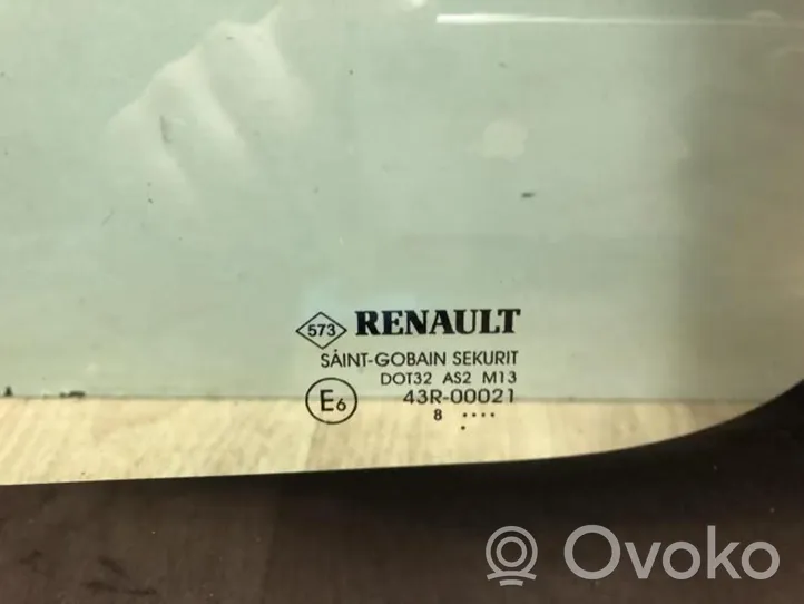 Renault Kangoo II Aizmugurējais virsbūves sānu stikls 8200530865