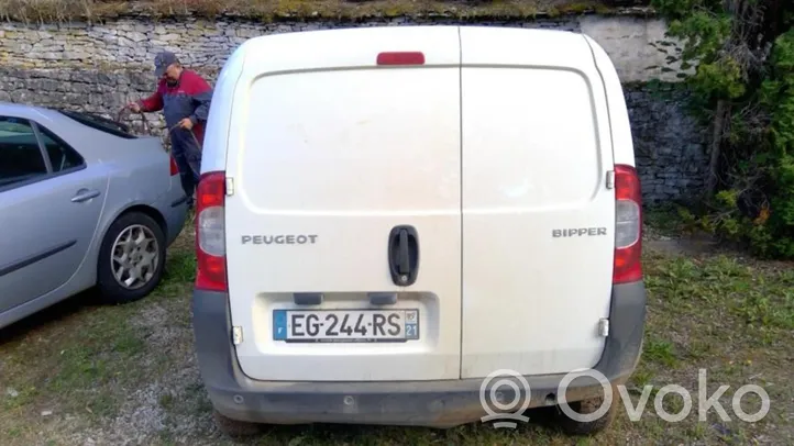 Peugeot Bipper Poignée inférieure de porte avant 1614195680