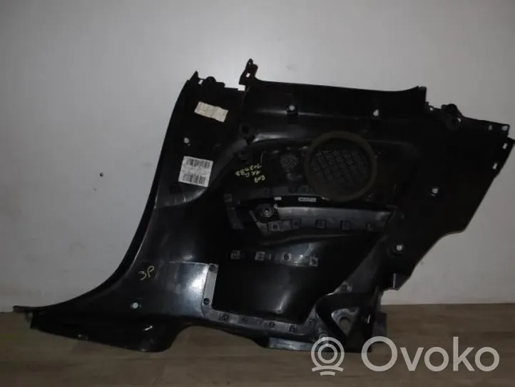 Peugeot 208 Verkleidung Kofferraumabdeckung 