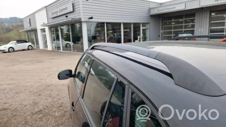 Skoda Fabia Mk2 (5J) Amortyzator osi przedniej ze sprężyną 6Q0413031BL