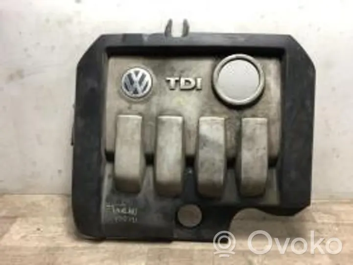 Volkswagen Touran I Couvercle cache moteur 1K0825237K