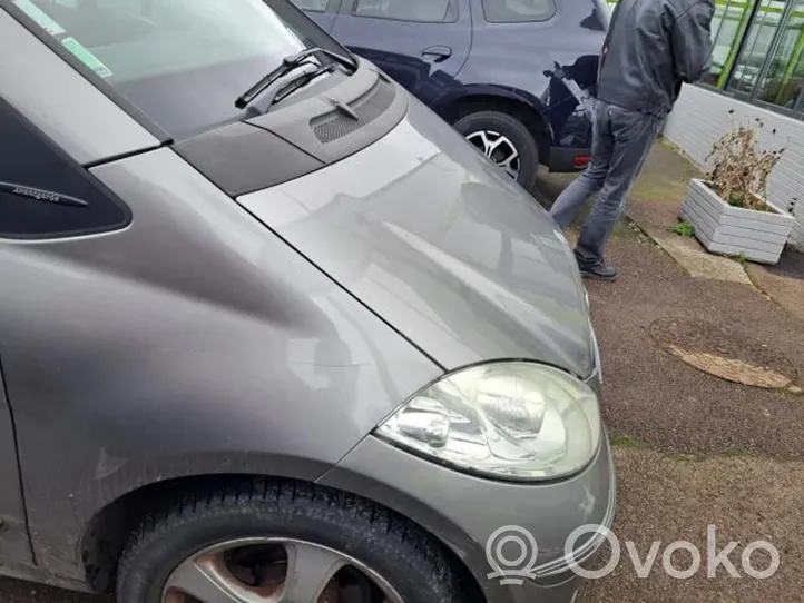 Mercedes-Benz A W169 Takaistuimen turvavyön solki 1698603469