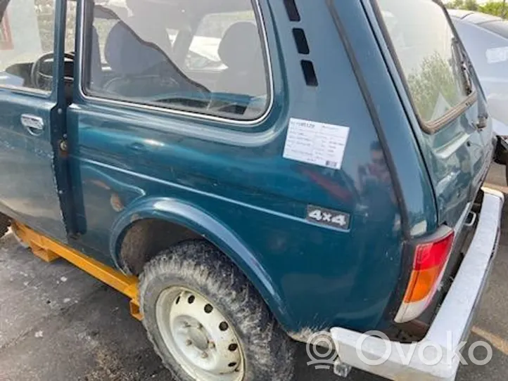 Lada Niva Ajovalon lasi 21213371101002