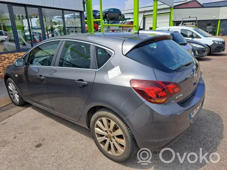 Opel Astra J Set interni 13261559