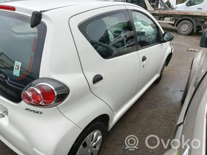 Toyota Aygo AB10 Sprężyna tylna 482310H020