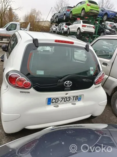 Toyota Aygo AB10 Sprężyna tylna 482310H020