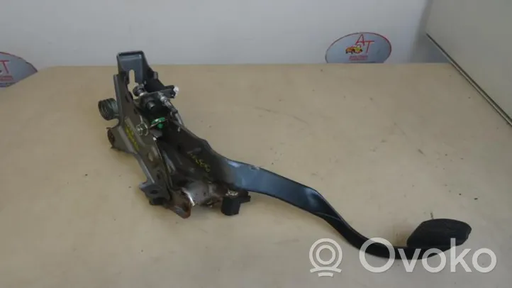 Toyota Auris 150 Pedal de embrague 3130112520