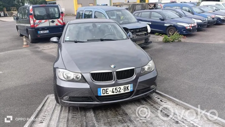 BMW 3 E90 E91 Tylna klapa bagażnika 41627151491