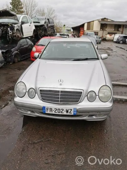 Mercedes-Benz E AMG W210 Komplet uchwytów do sufitu 20881004517D43