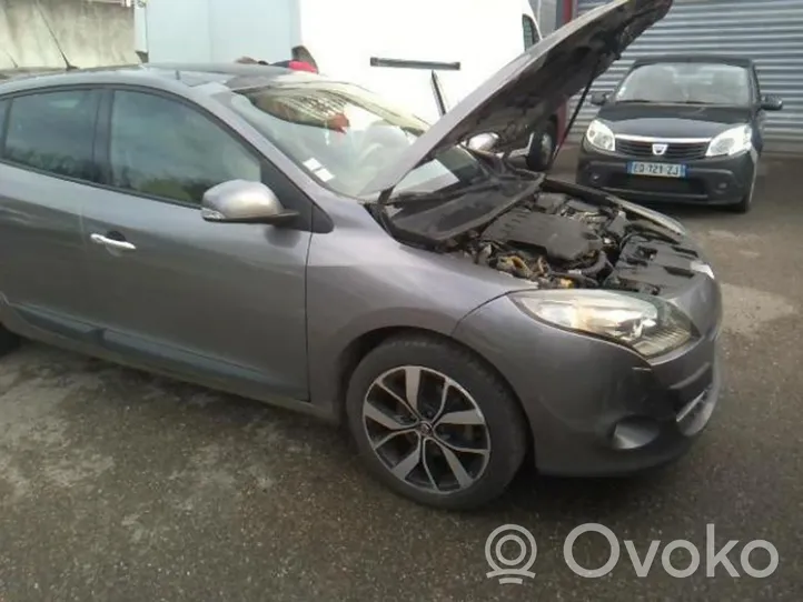 Renault Megane III Ajovalon kannake 625125608R