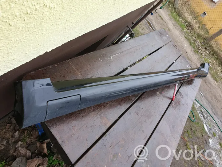 Volkswagen PASSAT B6 Front sill (body part) 