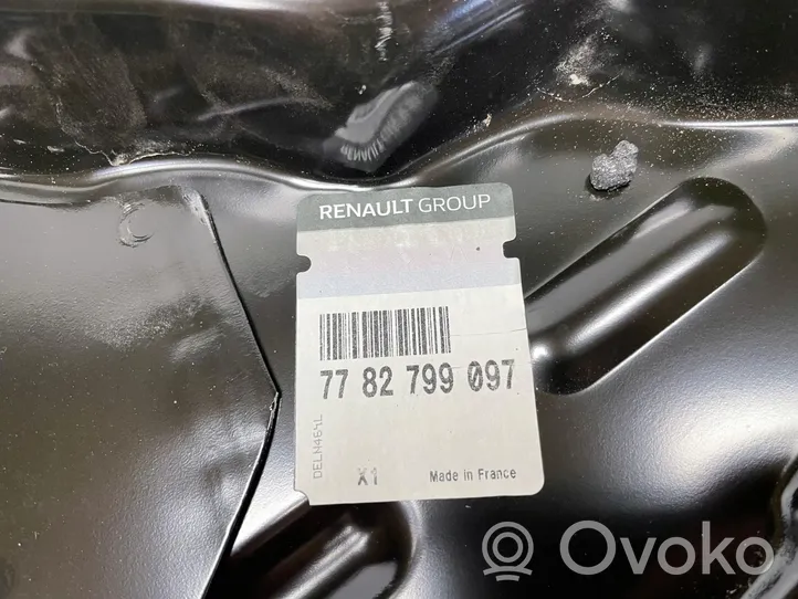 Renault Kangoo II Etupyörän sisälokasuojat 7782799097