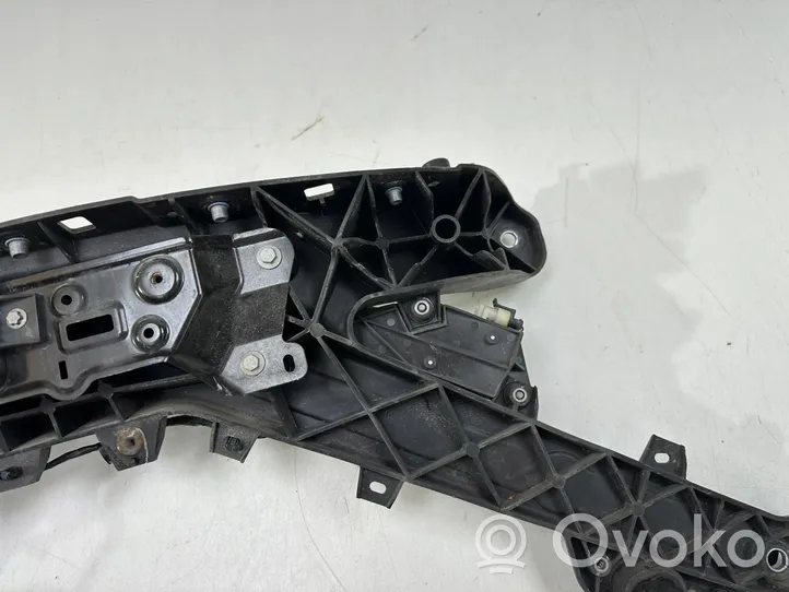 Tesla Model 3 Pannello di supporto del radiatore 