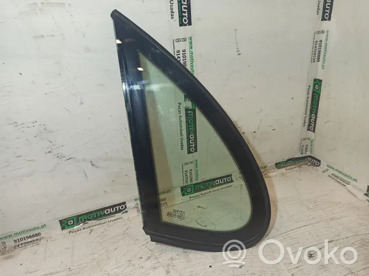 Seat Ibiza III (6L) Rear door window glass 