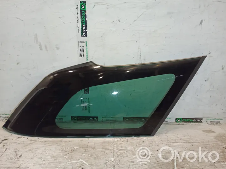 Citroen DS5 Rear door window glass 