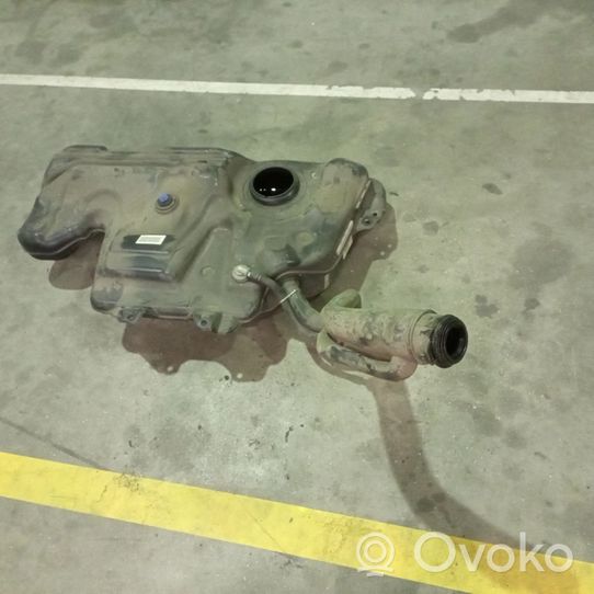 Renault Clio IV Vase d'expansion de carburant 