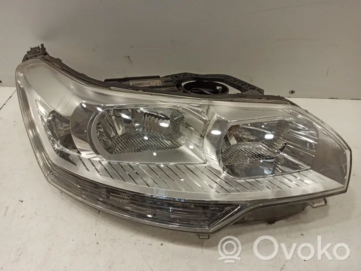 Citroen C5 Lampa przednia 