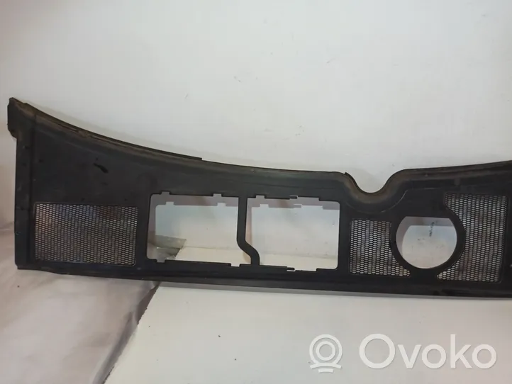 Chevrolet Aveo Rivestimento del tergicristallo 