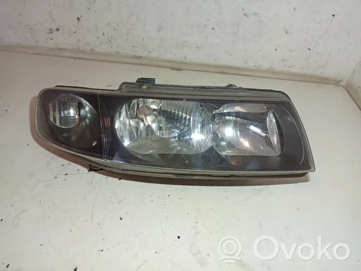 Seat Toledo II (1M) Lampa przednia 