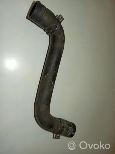 Renault Clio III Durite de refroidissement tube 