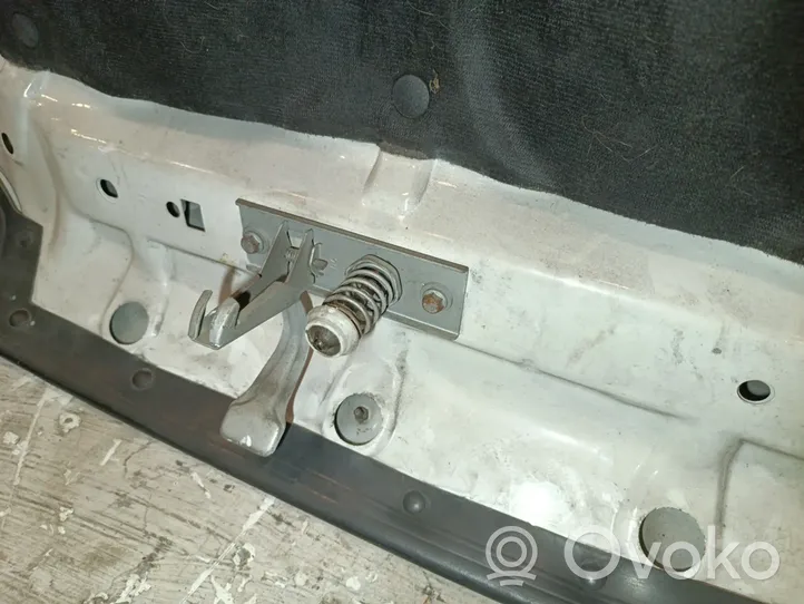 Fiat Punto (176) Couvercle, capot moteur 