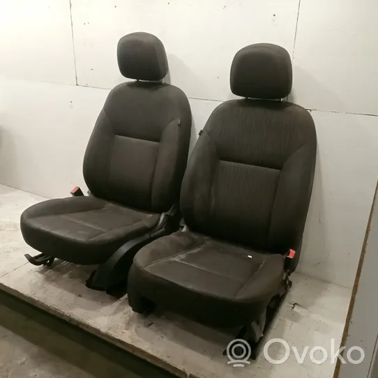 Opel Astra J Conjunto de molduras de la puertas y los asientos 