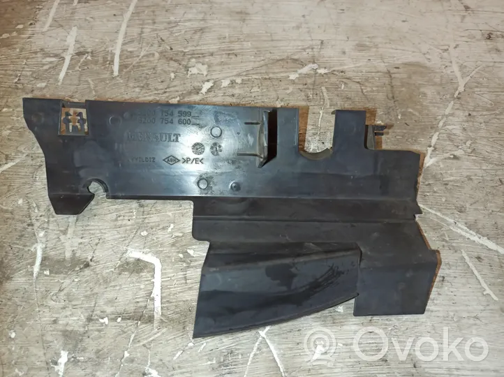 Renault Clio III Couvercle, capot moteur 