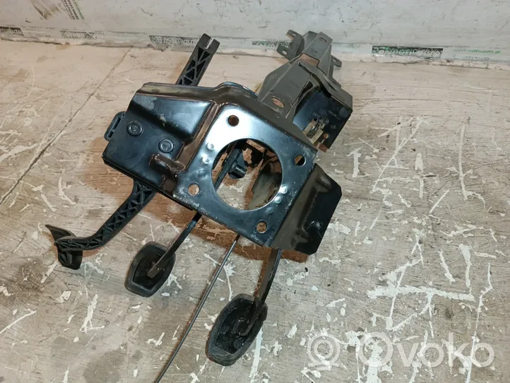 Fiat Punto (176) Assemblage pédale 