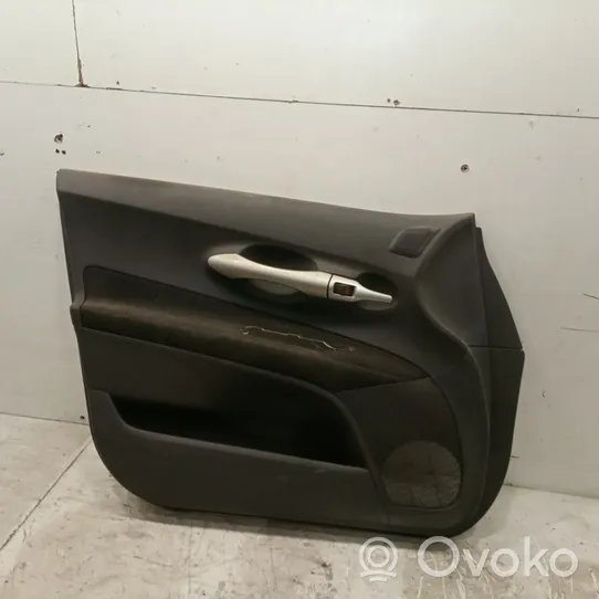 Toyota Auris 150 Etuoven verhoilu 