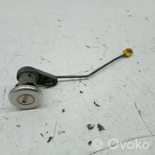 Renault Clio I Ignition lock 