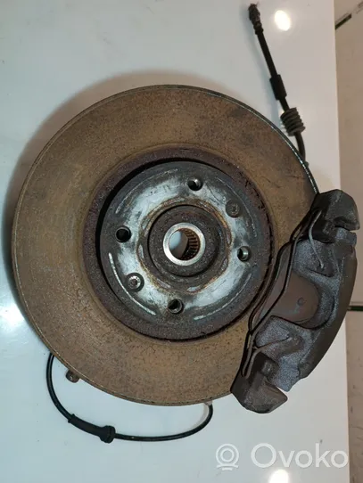 Citroen Berlingo Front wheel hub 