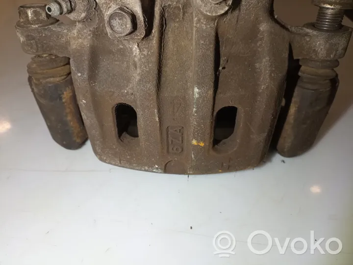 Mitsubishi Pajero Caliper de freno delantero 