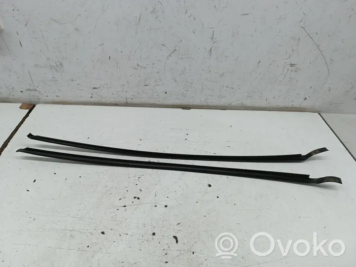 Volkswagen PASSAT B5.5 Front windscreen/windshield window 