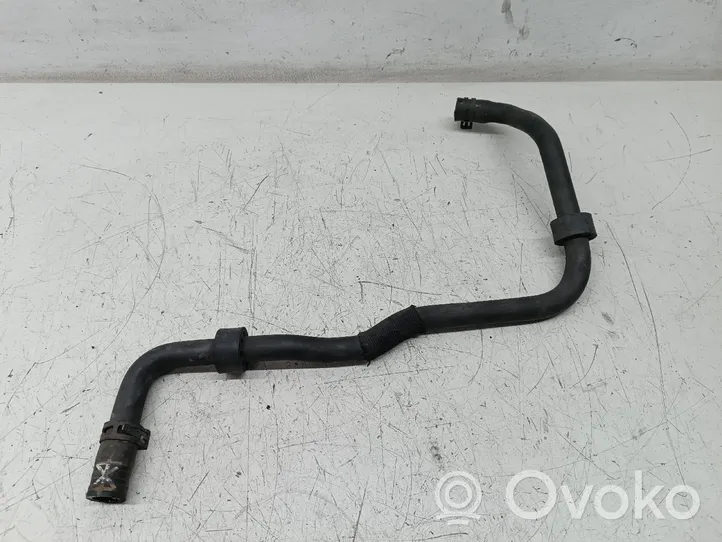 Audi A3 S3 8P Durite de refroidissement tube 