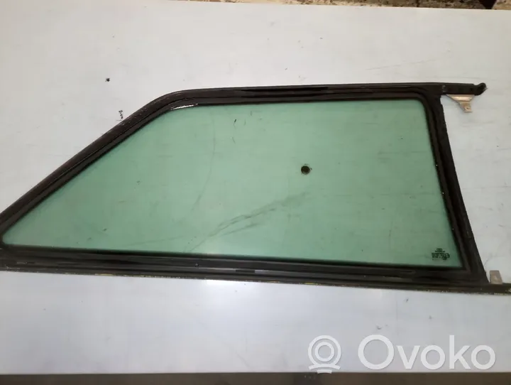 Audi A3 S3 8P aizmugurējo durvju stikls 