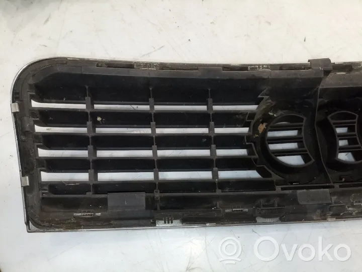 Audi A4 S4 B6 8E 8H Grille de calandre avant 