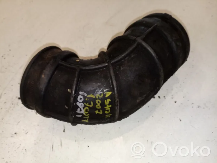 Opel Astra H Tube d'admission d'air 