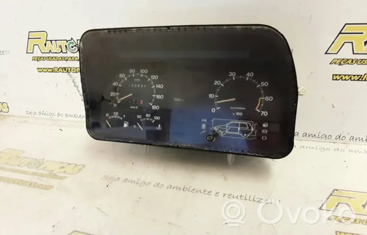 Fiat Uno Compteur de vitesse tableau de bord 