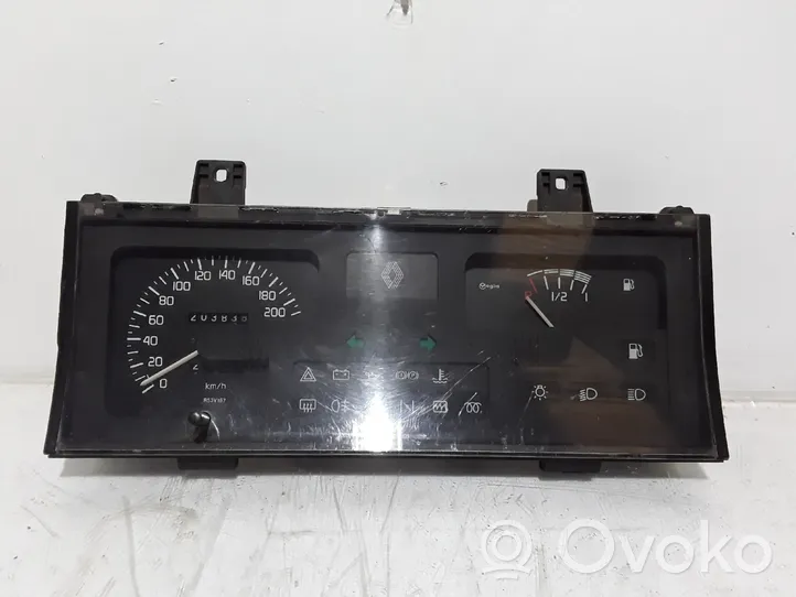 Renault Clio I Speedometer (instrument cluster) 