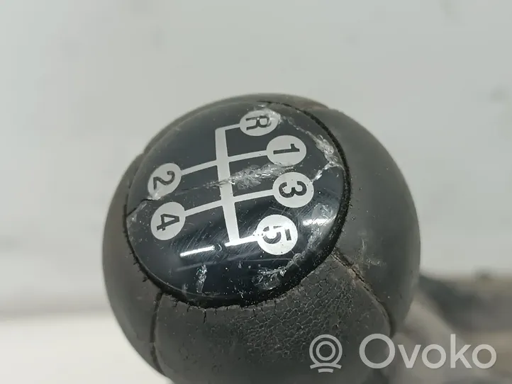 Opel Combo C Pavarų perjungimo svirtis 