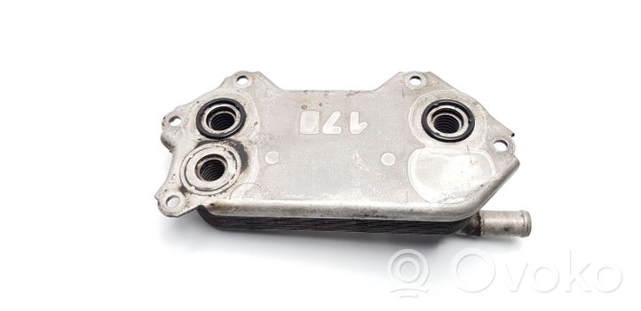 Toyota Corolla Verso AR10 Support de filtre à huile 880243D