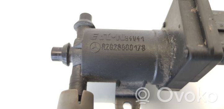 Mercedes-Benz C AMG W202 Solenoidinis vožtuvas A2028000178