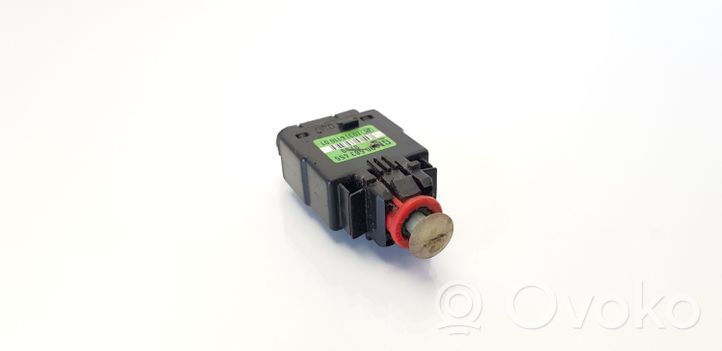 Opel Omega B1 Brake pedal sensor switch 90563455