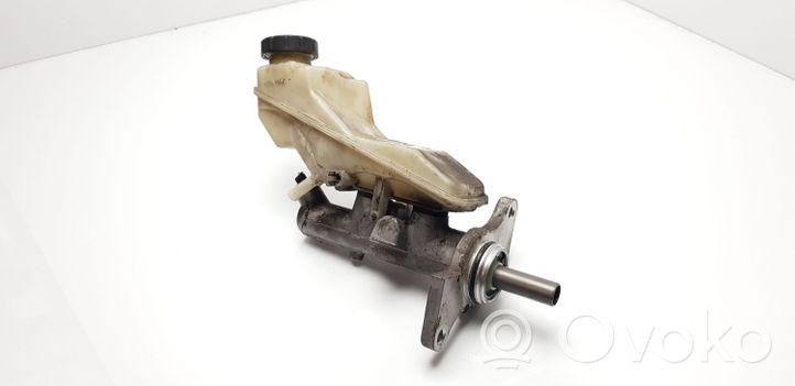 Toyota Corolla E120 E130 Główny cylinder hamulca 744712514